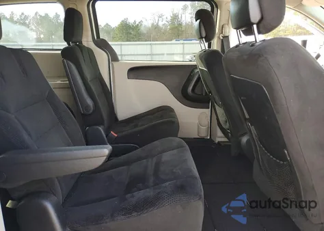 2016 Dodge Grand Caravan Sxt z USA, uszkodzony, nr VIN 2C4RDGCG8GR202839